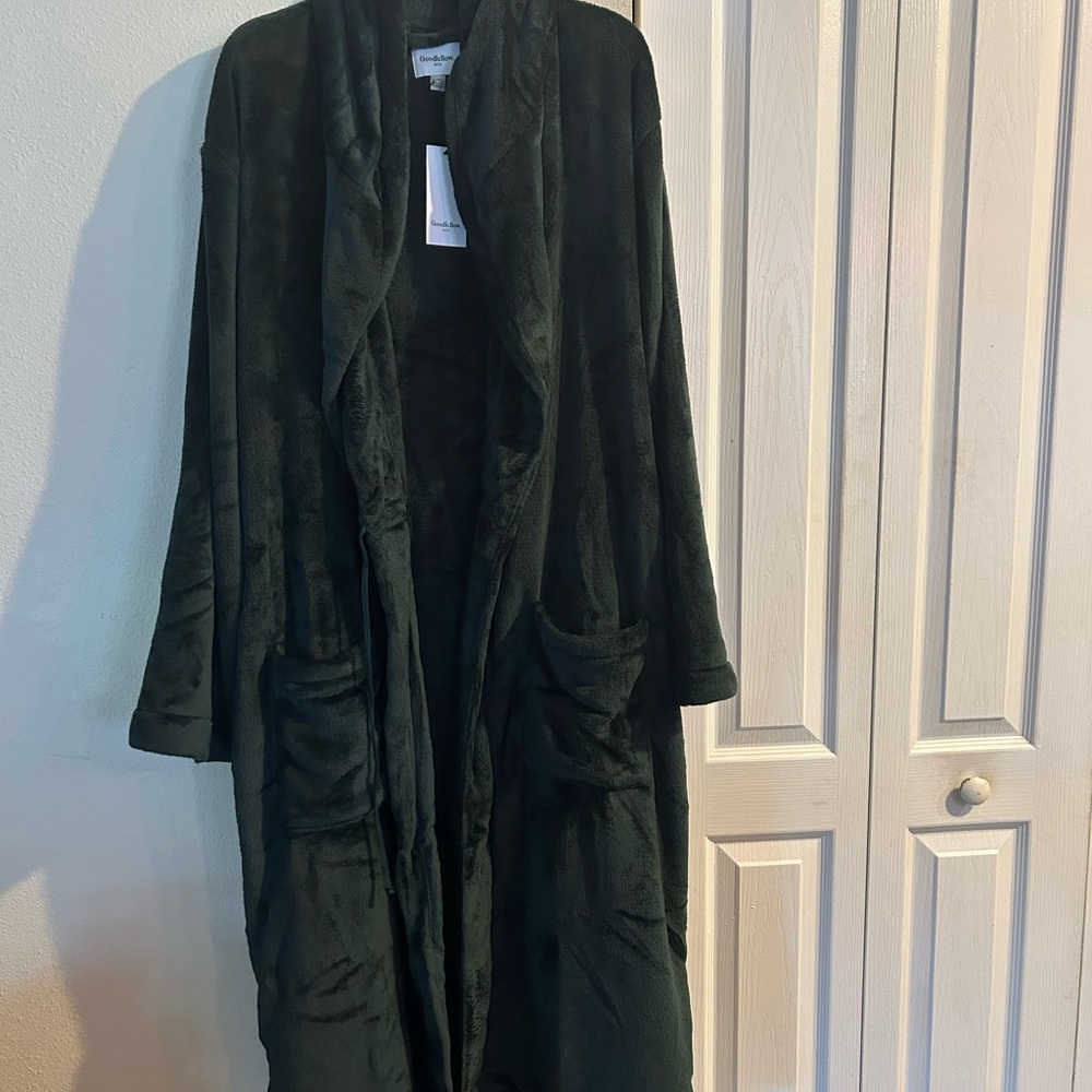 Cozy Glade green Robe